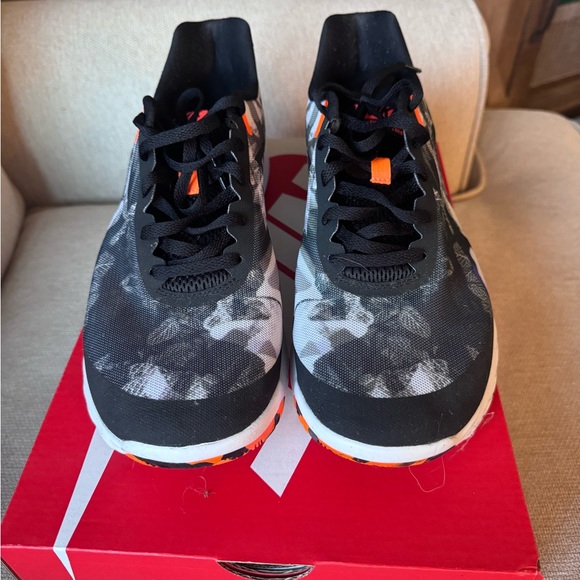 Men’s Nike Flex Experience Size 11 - Like new!! - Picture 3 of 8